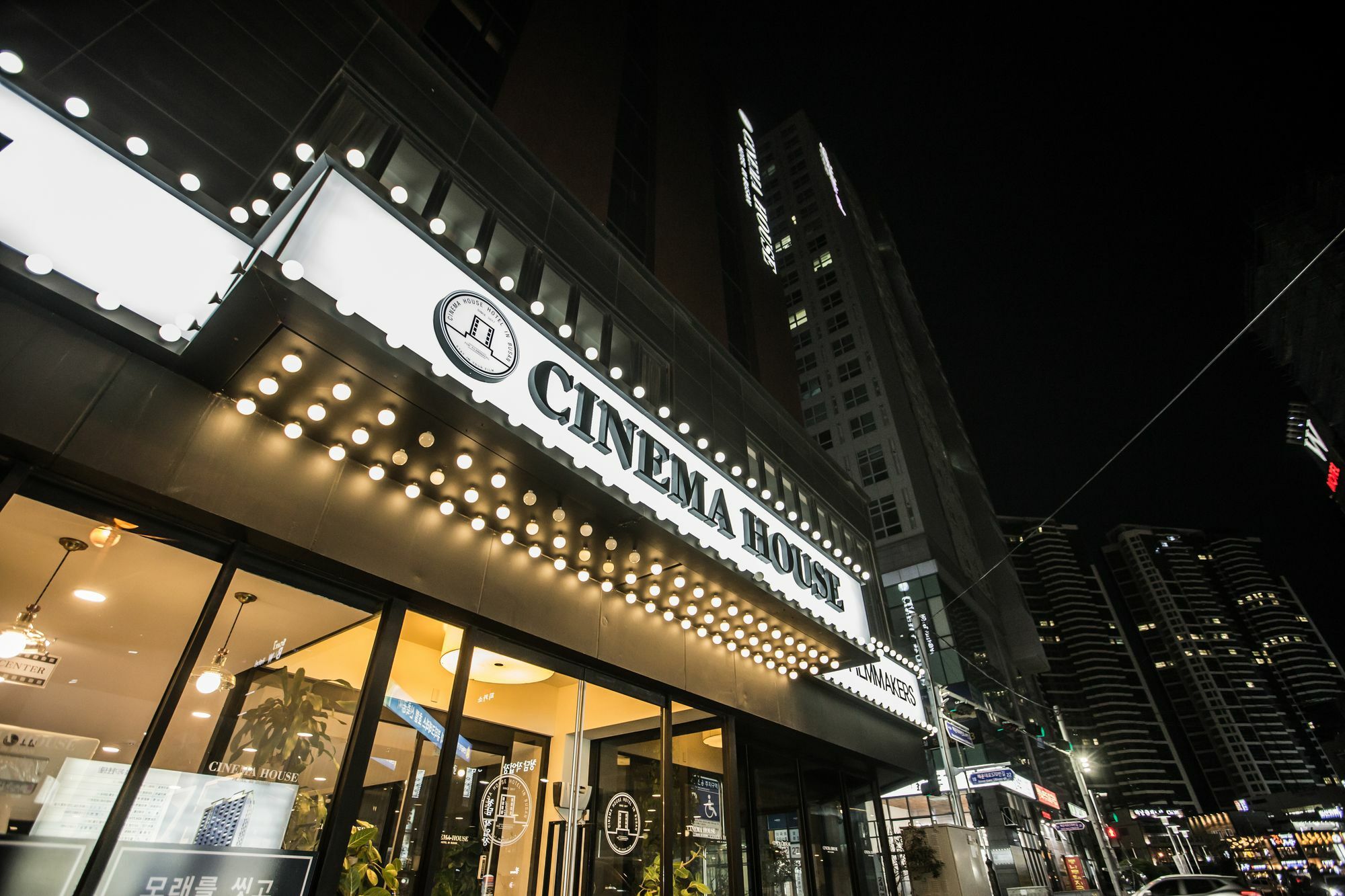 Cinema House Hotel In Busan Exterior photo